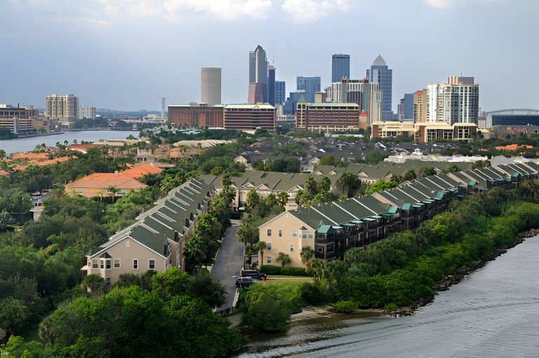 How Tampa Bay Is Dealing With The Recent Flooding